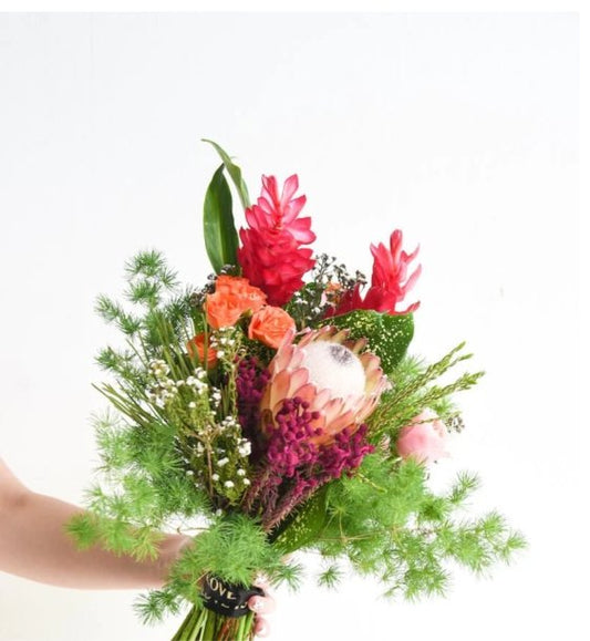 The Complete Guide to Choosing Meaningful Wedding Gift Flowers - Ana Hana Flower