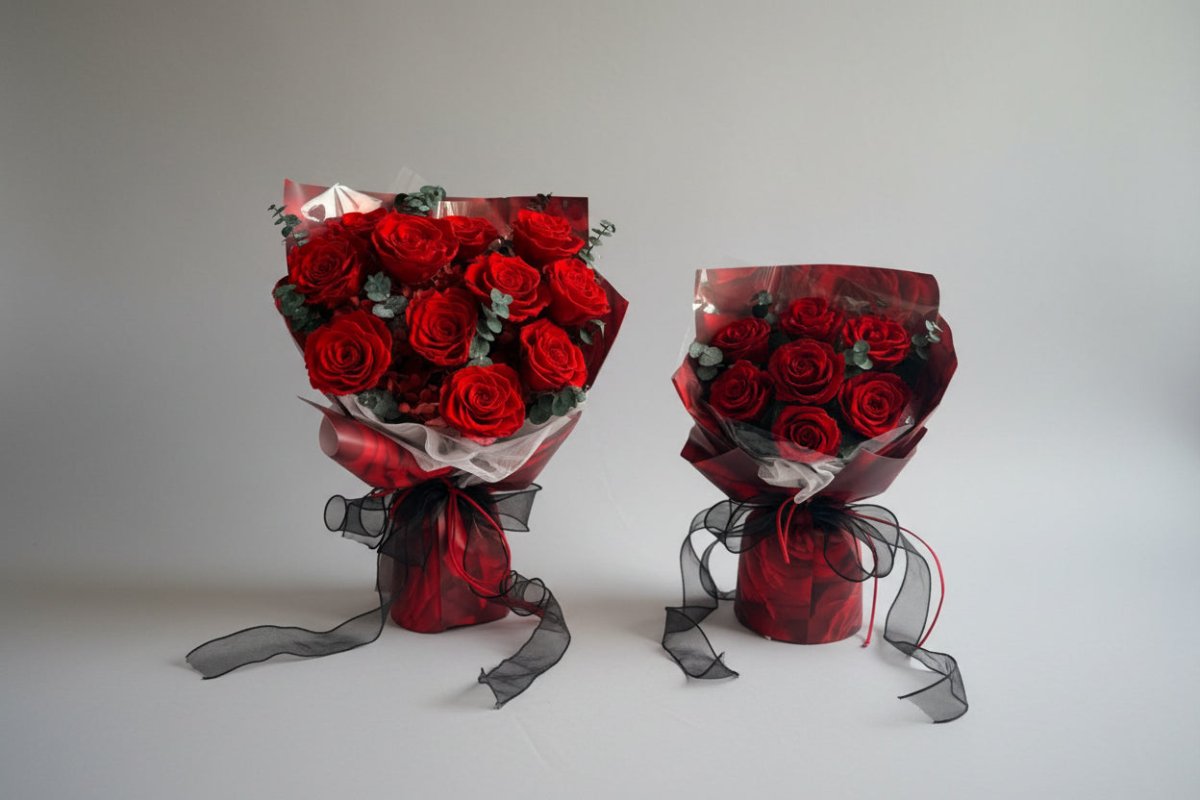 Hana (Rose) - Red Rose with Eucalyptus - Flowers - Original - Preserved Flowers & Fresh Flower Florist Gift Store