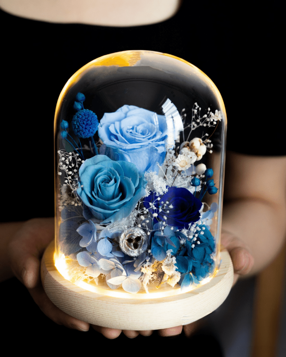 Sora Preserved Flower Dome - Flowers - Blue - Preserved Flowers & Fresh Flower Florist Gift Store